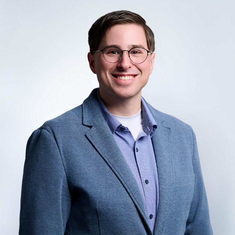 Eli Moll